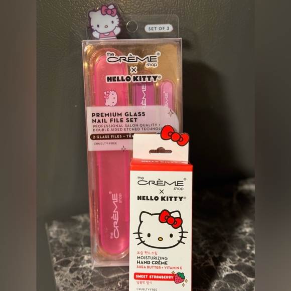 Hello Kitty Other - 🍉Hello Kitty Glass Nail Files and Hand Cream